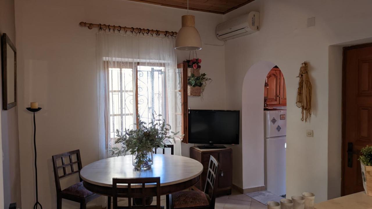 Family House At Corfu Town Apartment Ngoại thất bức ảnh